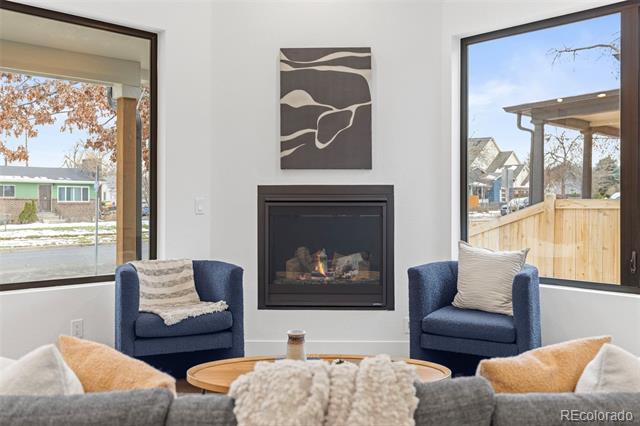 203 E Chester Street Unit: A