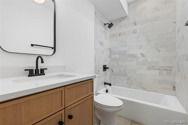 203 E Chester Street Unit: A