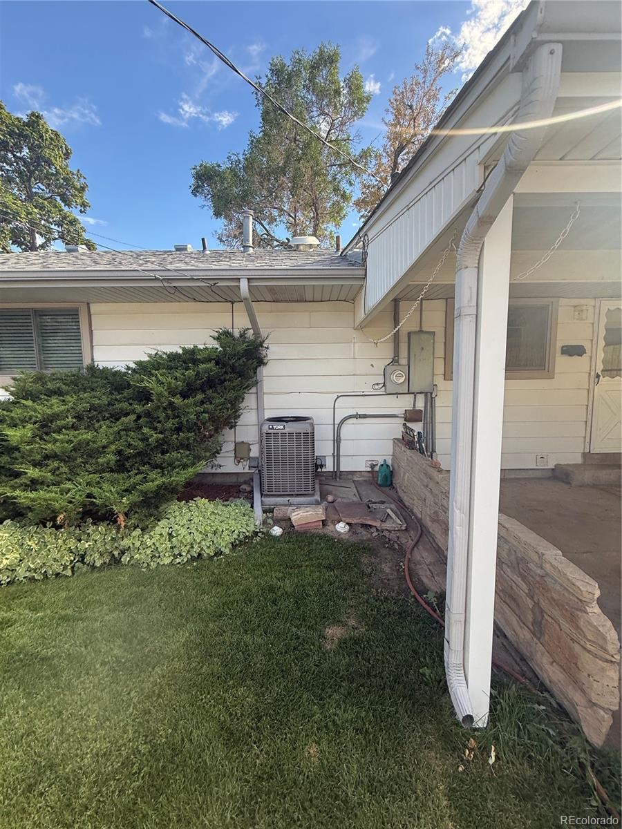5361 E 67th