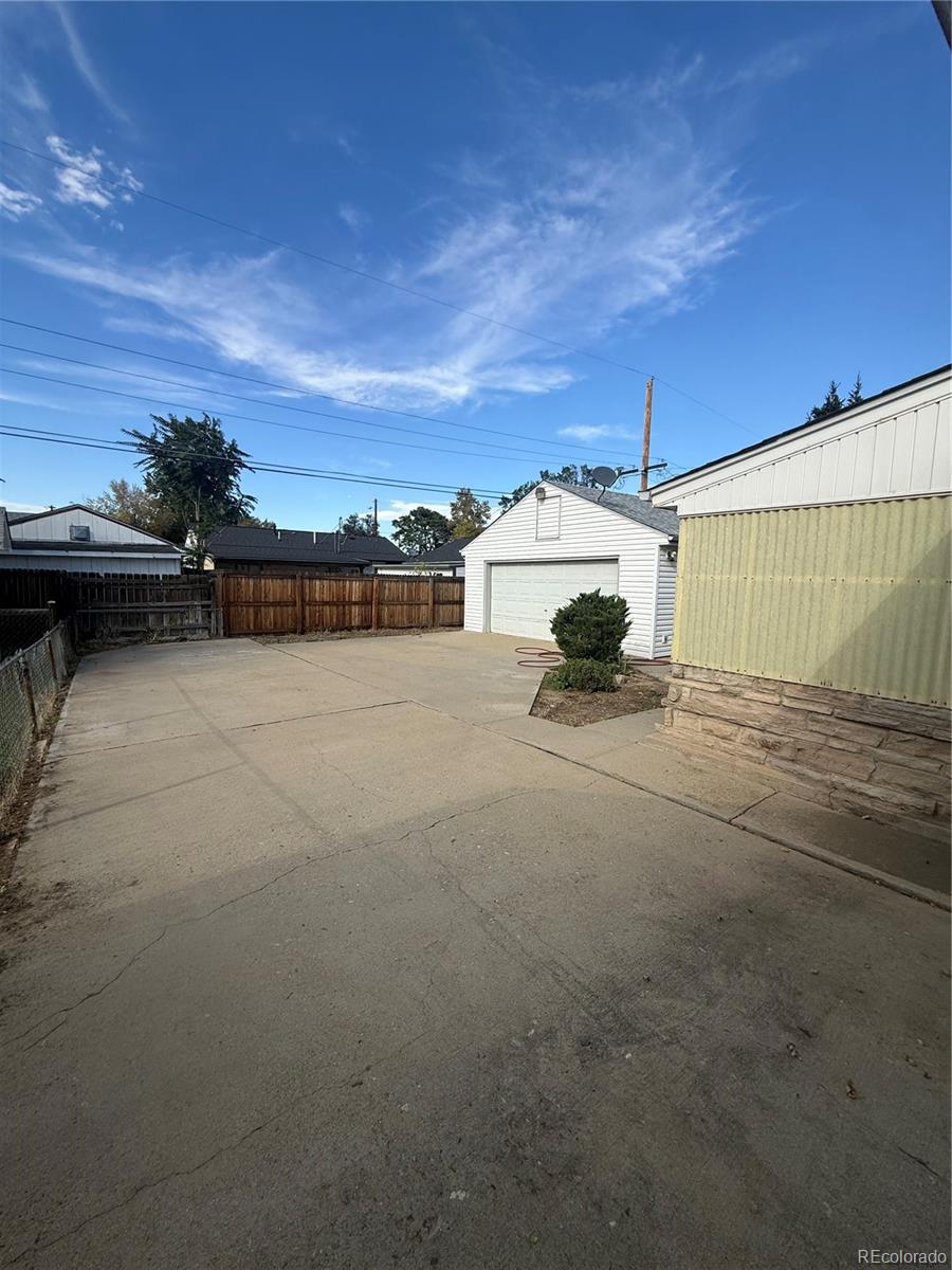 5361 E 67th