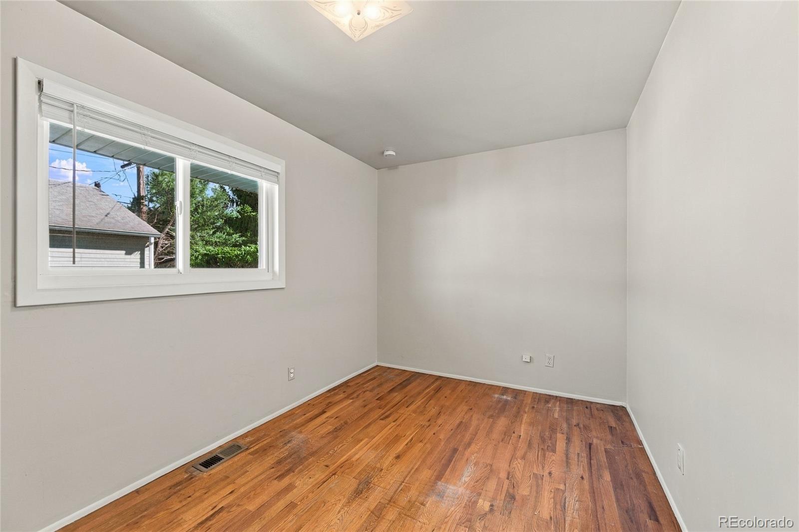 5361 E 67th