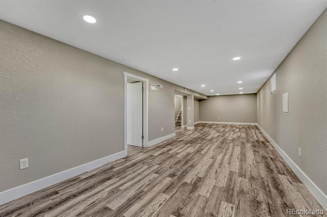 1490 S Ivy Way