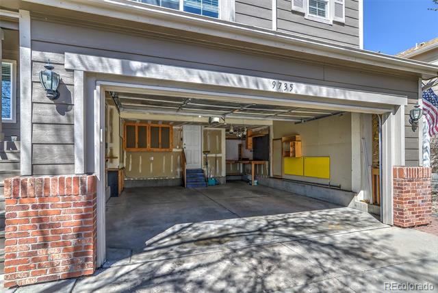 9735 Queenscliffe Drive