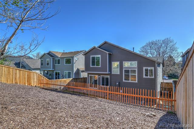 9735 Queenscliffe Drive