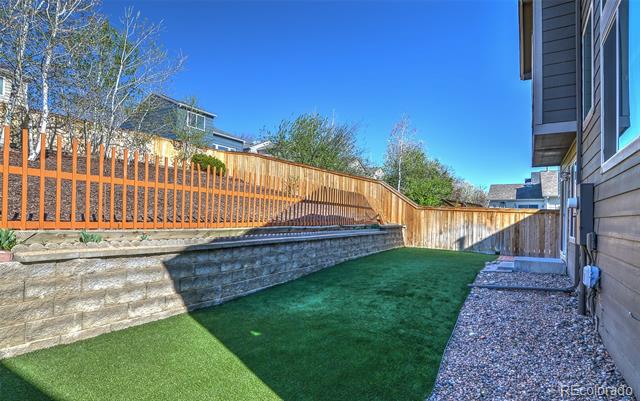 9735 Queenscliffe Drive
