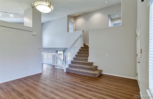 9735 Queenscliffe Drive