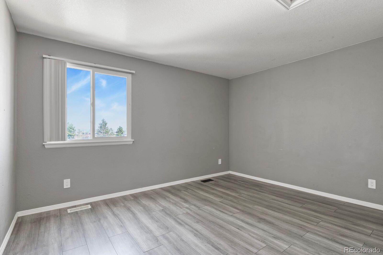 9749 Eagle Creek Parkway