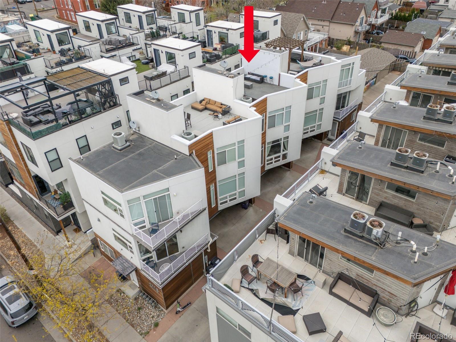 2115 W 32nd Avenue Unit: 3