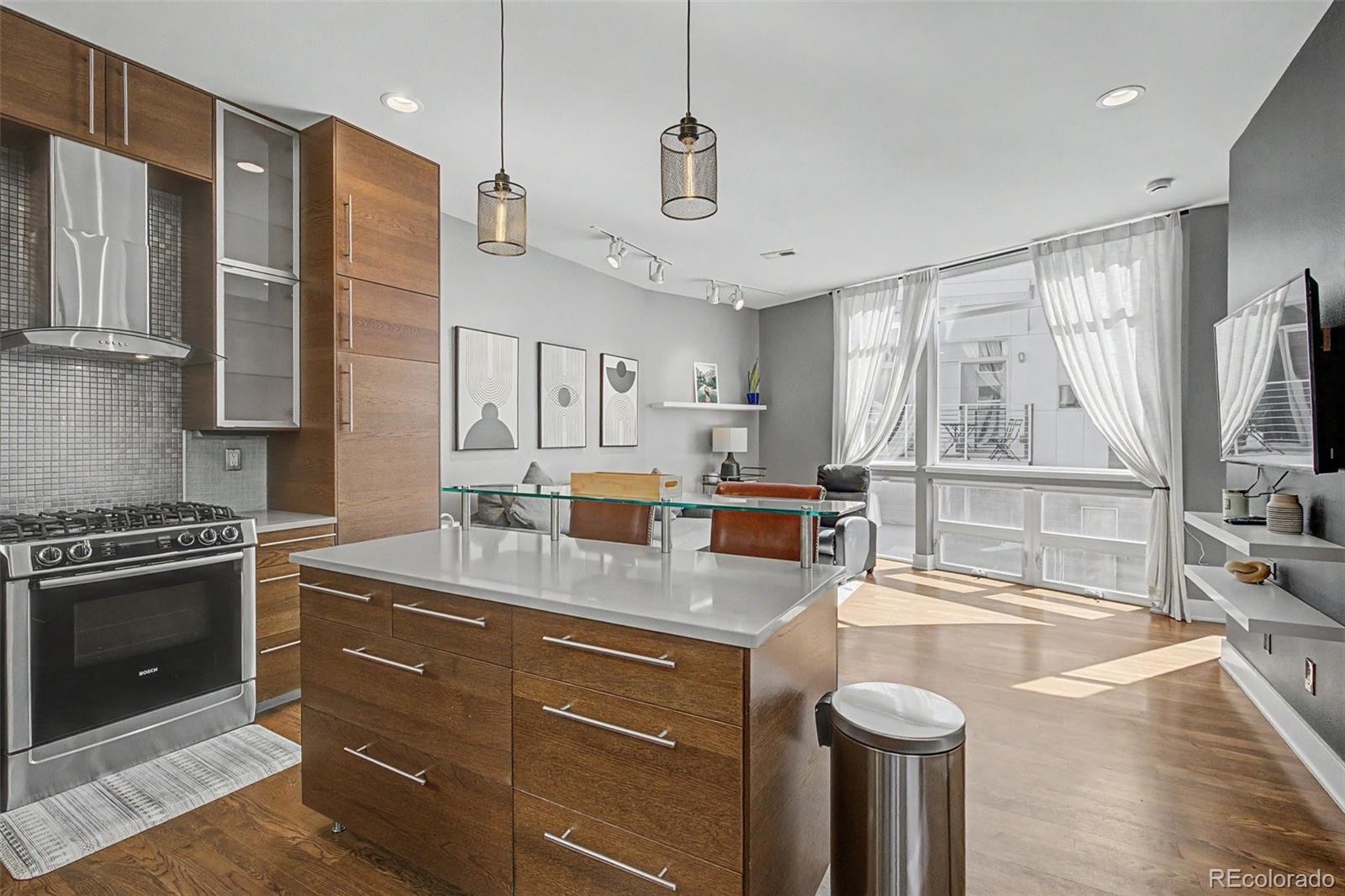 2115 W 32nd Avenue Unit: 3