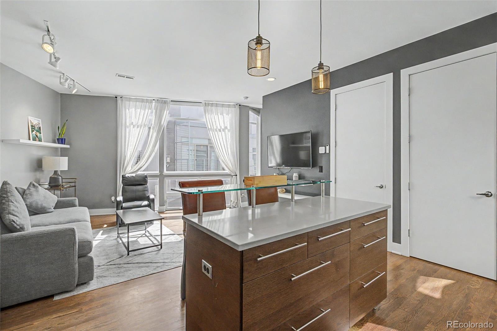 2115 W 32nd Avenue Unit: 3
