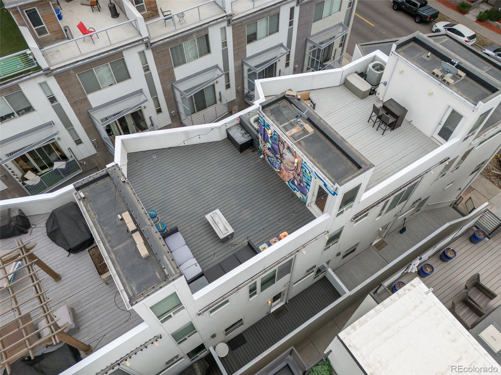 2115 W 32nd Avenue Unit: 3