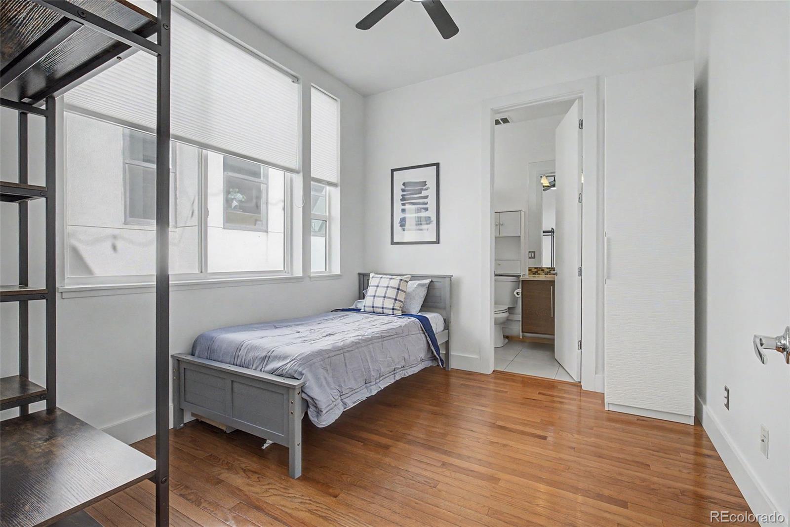 2115 W 32nd Avenue Unit: 3