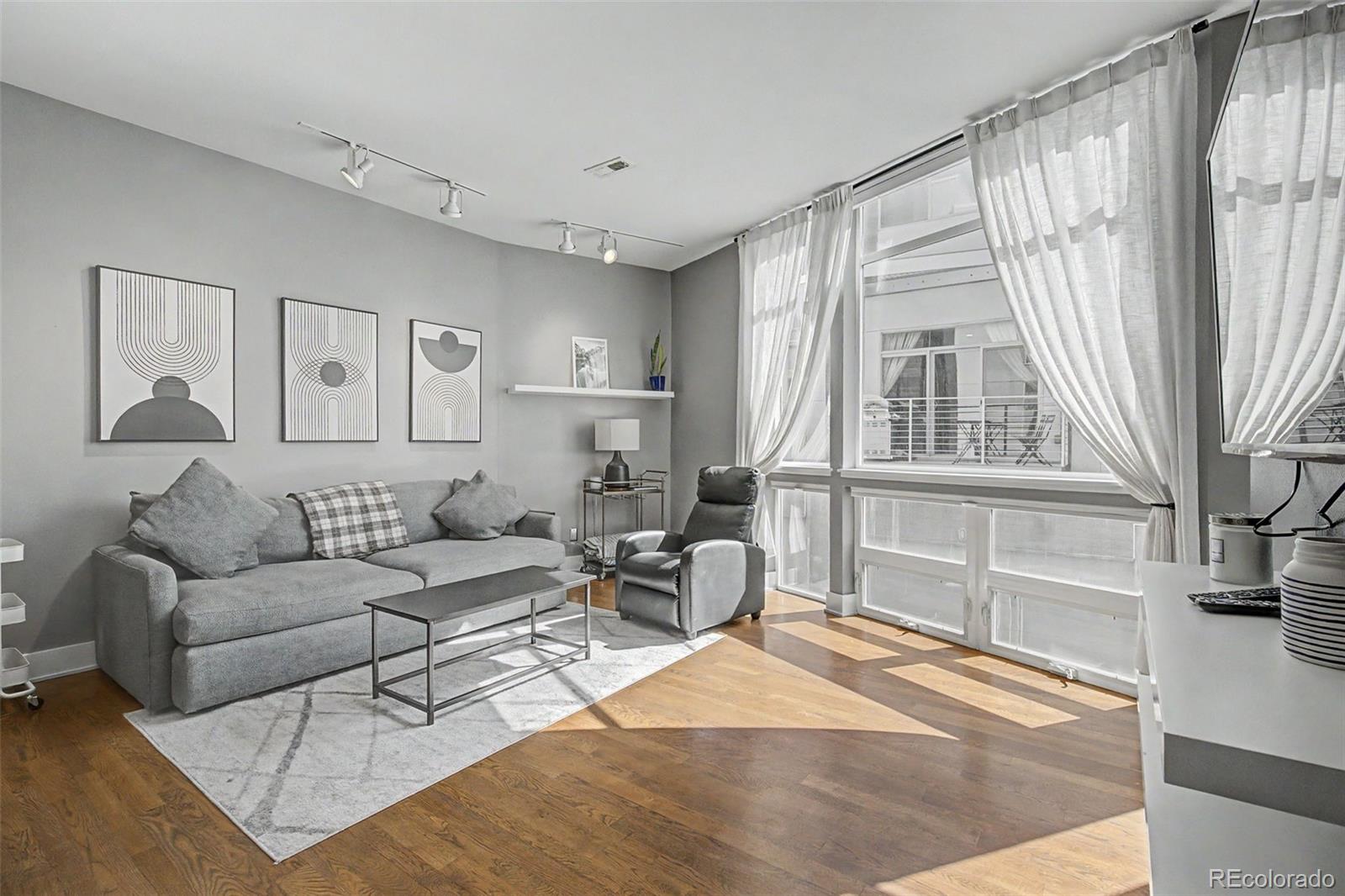 2115 W 32nd Avenue Unit: 3