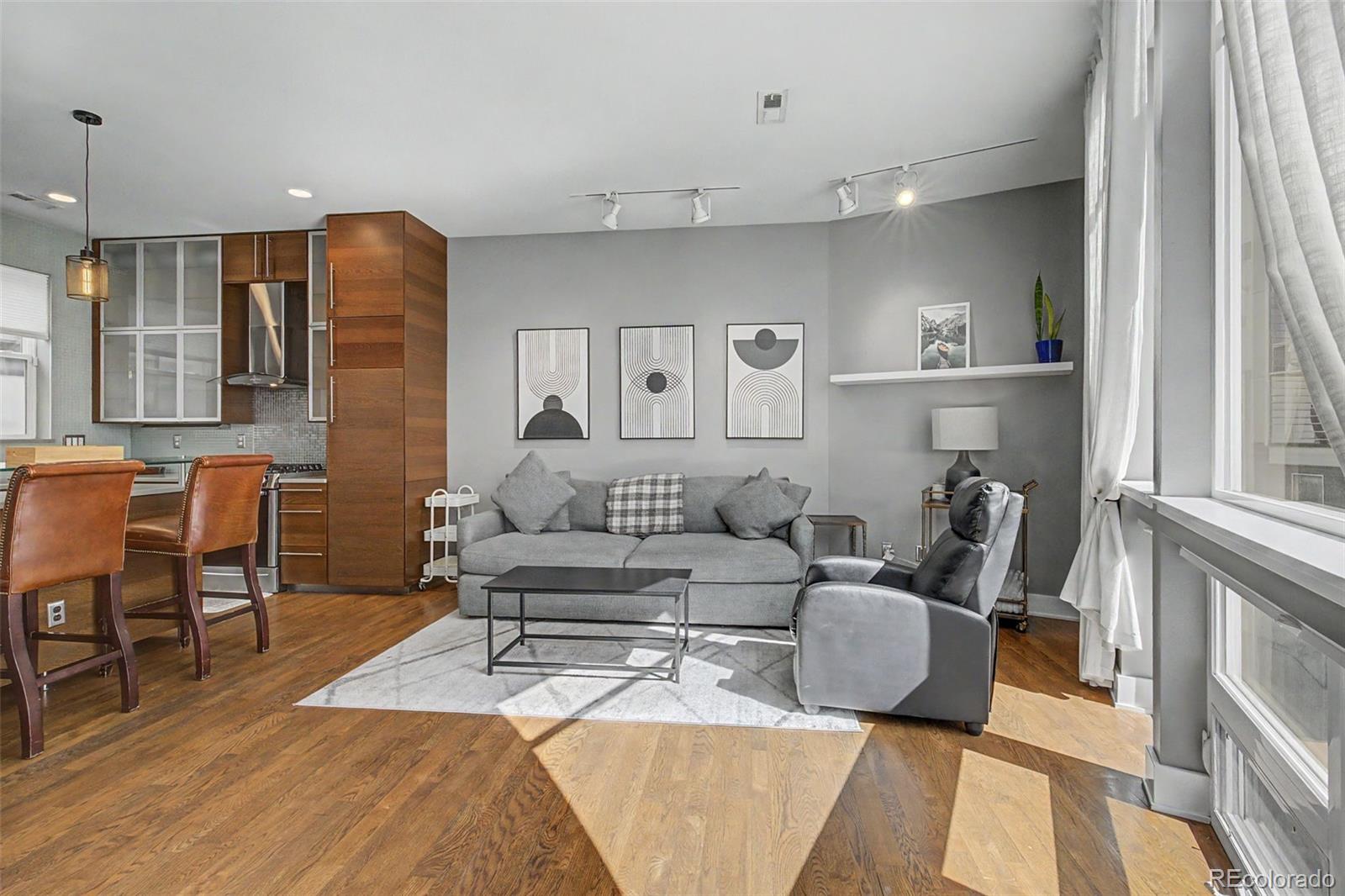 2115 W 32nd Avenue Unit: 3