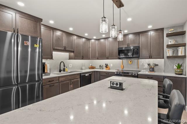 2868 S Heather Gardens Way Unit: 109