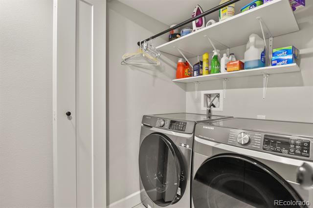 2868 S Heather Gardens Way Unit: 109