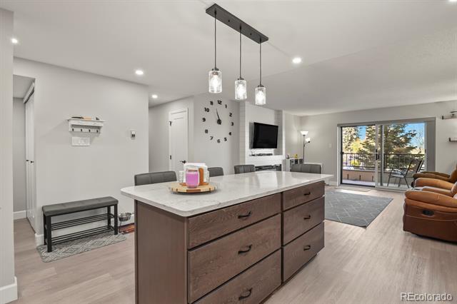 2868 S Heather Gardens Way Unit: 109