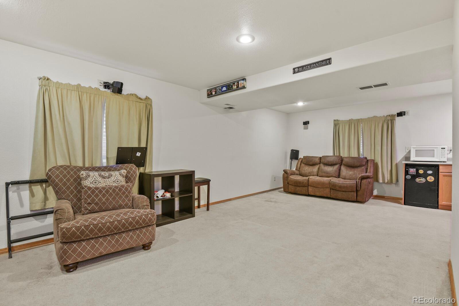 4912 Chariot Drive