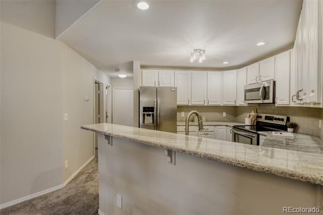 8693 E Dry Creek Road Unit: 922