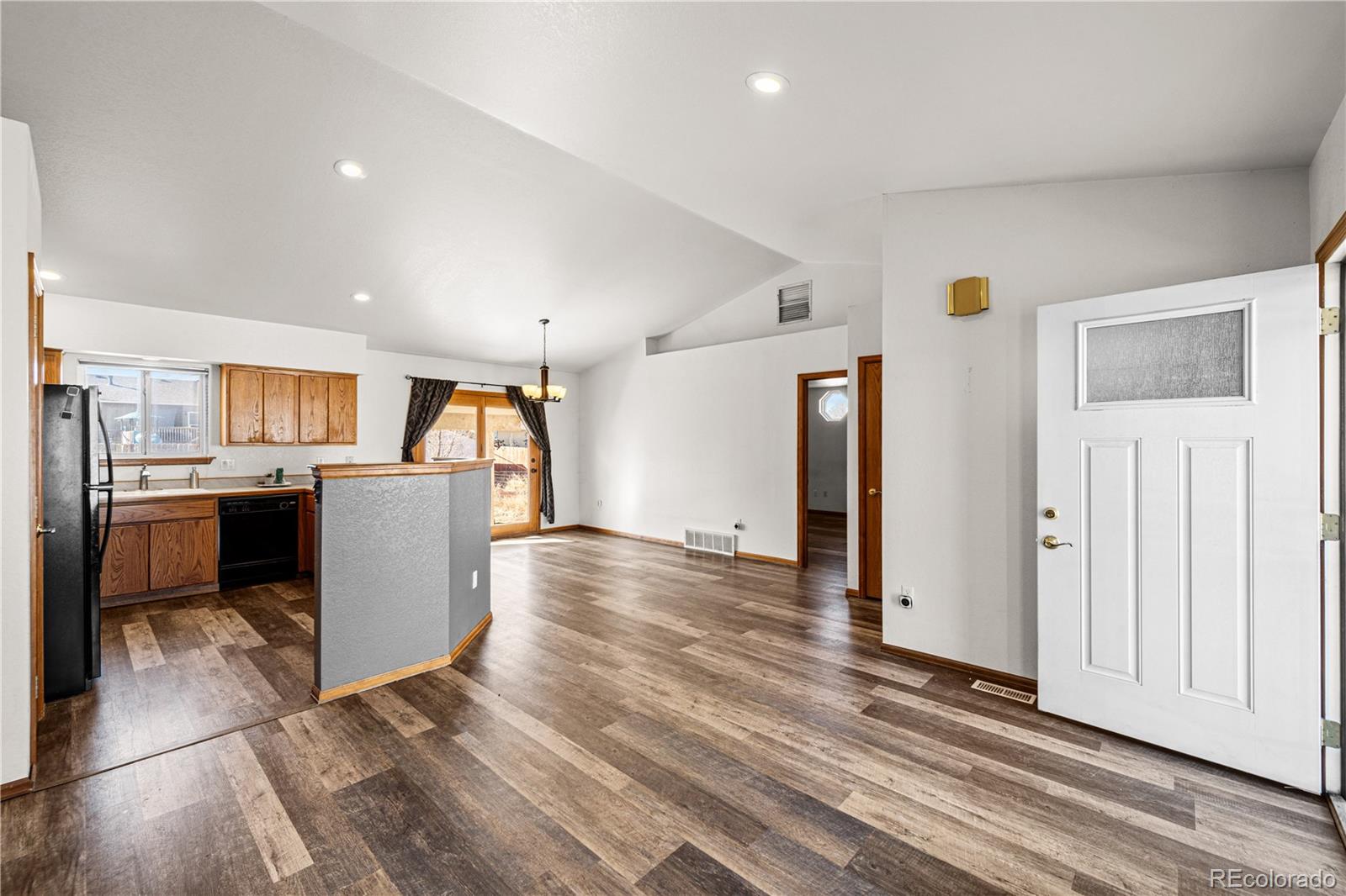 441 S Oak Creek Drive