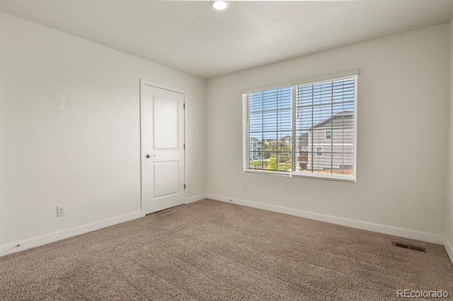 7498 E 157th Place