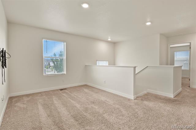 7498 E 157th Place