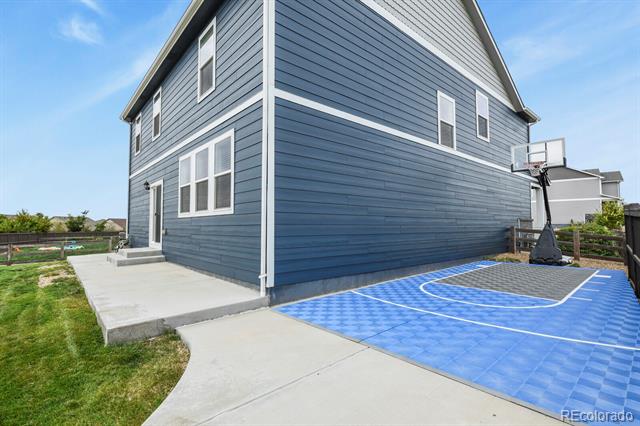7498 E 157th Place