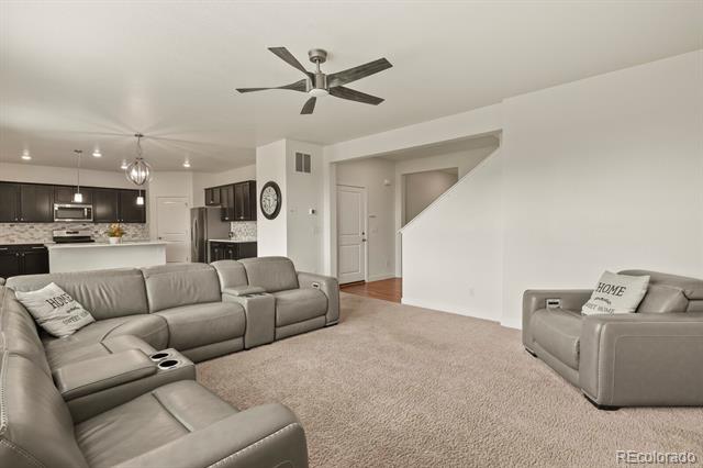 7498 E 157th Place