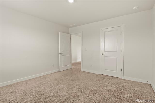 7498 E 157th Place