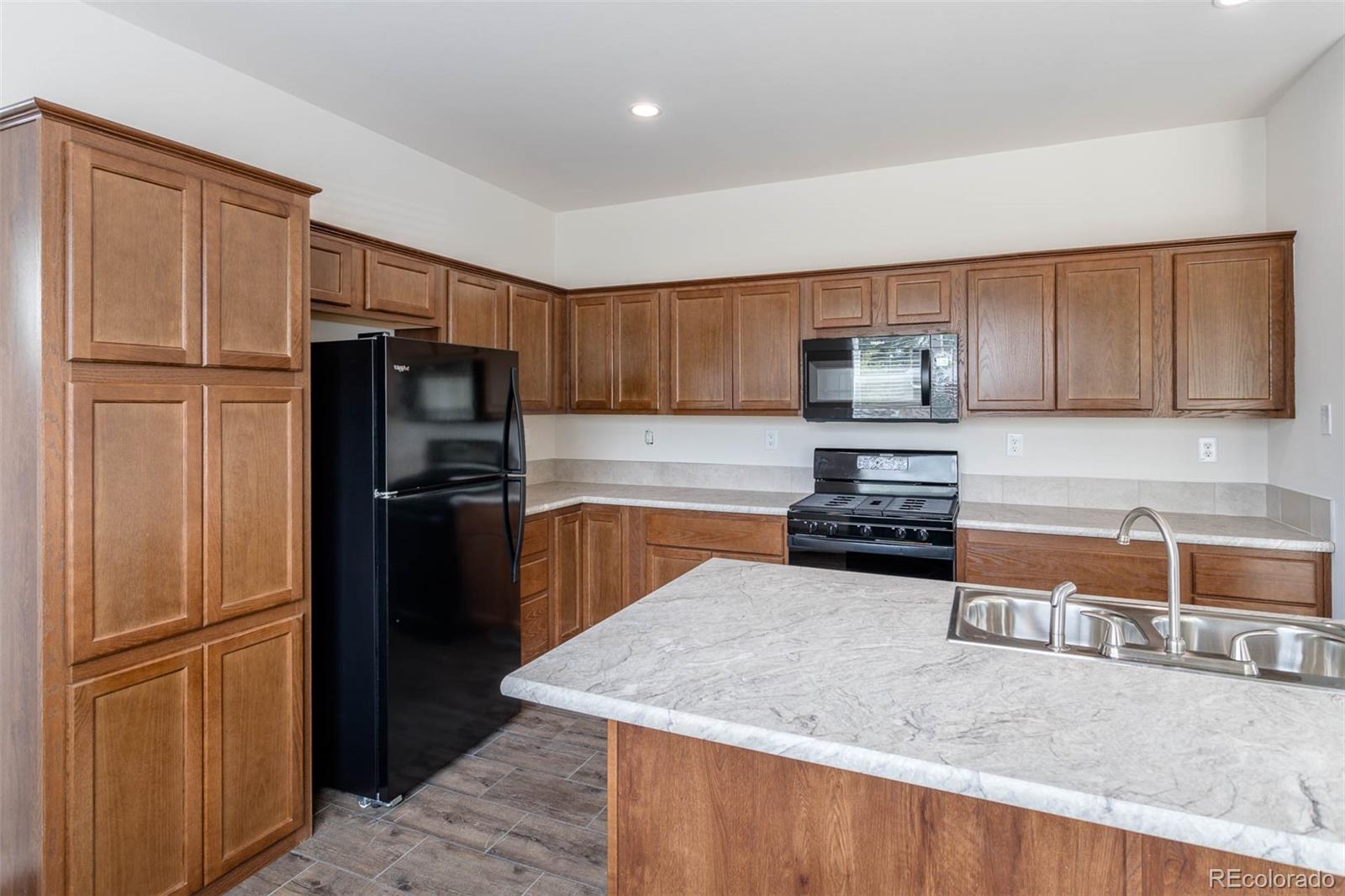 2380 N Emporia Street