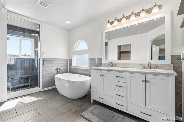 5054 Ashbrook Circle