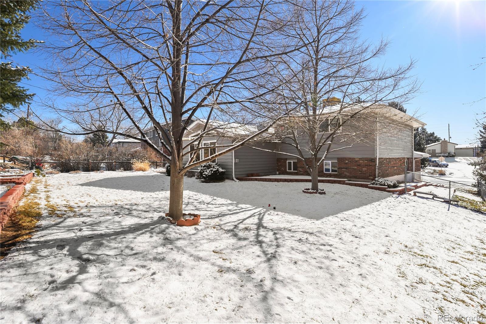4435 E Hinsdale Place