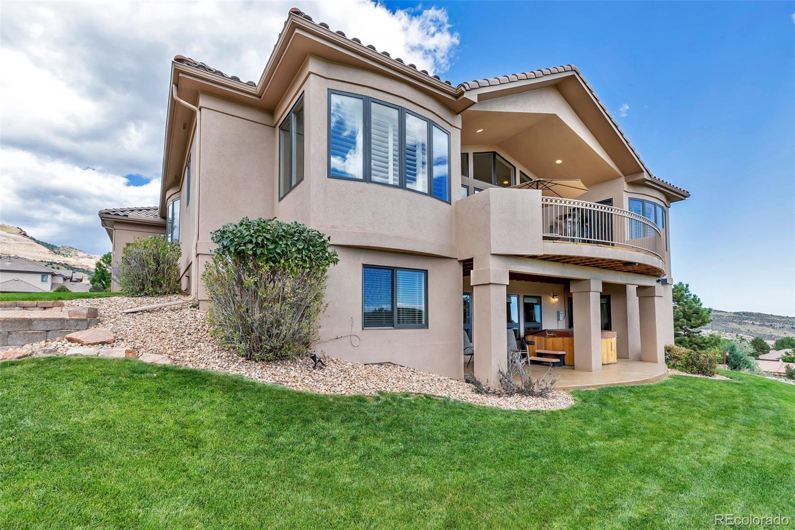 16798 Foxwood Lane