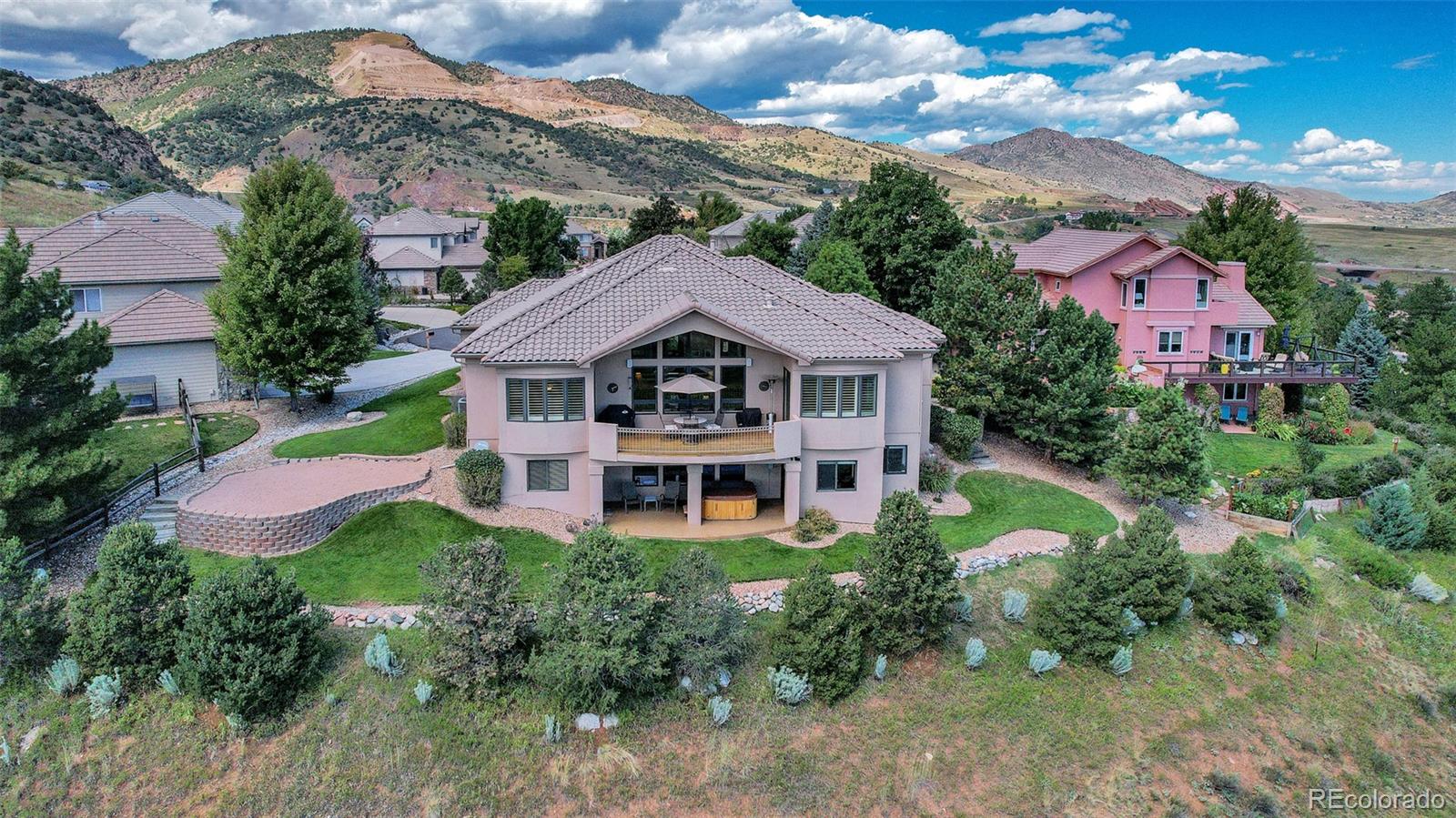 16798 Foxwood Lane