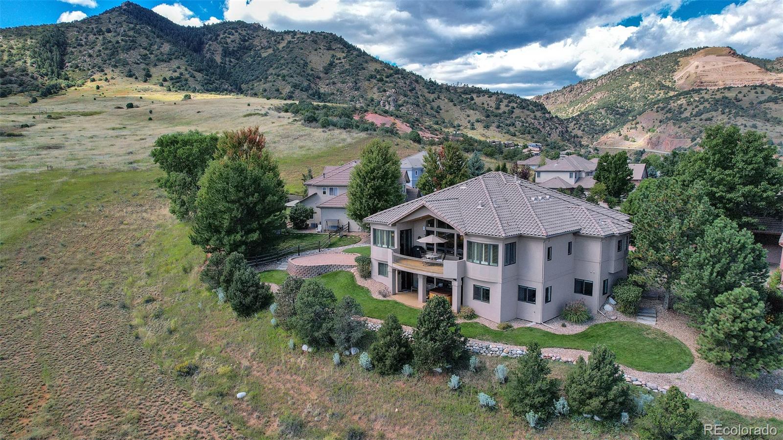 16798 Foxwood Lane