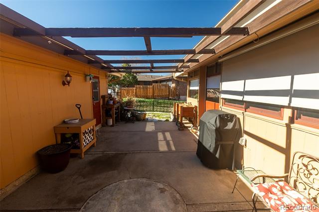 414 Chamberlin Place
