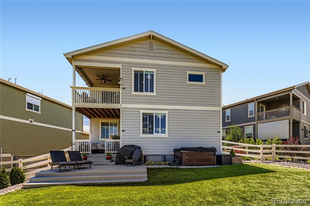 2112 Peralta Loop