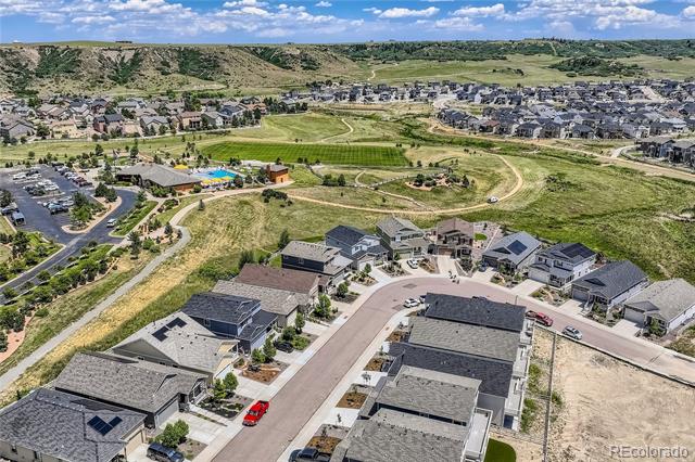 2112 Peralta Loop