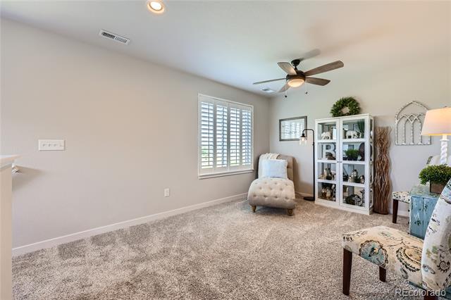 2112 Peralta Loop