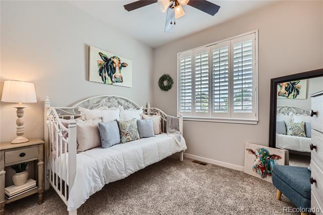 2112 Peralta Loop