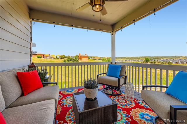2112 Peralta Loop
