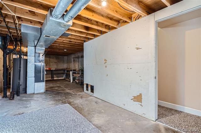8933 Field Street Unit: 43