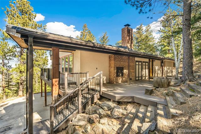 29130 Upper Moss Rock Road