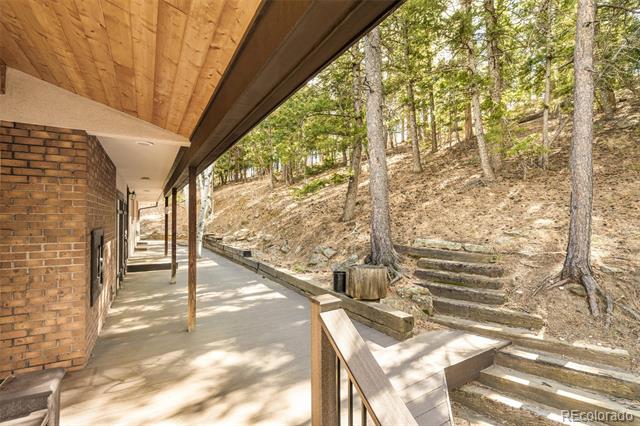 29130 Upper Moss Rock Road