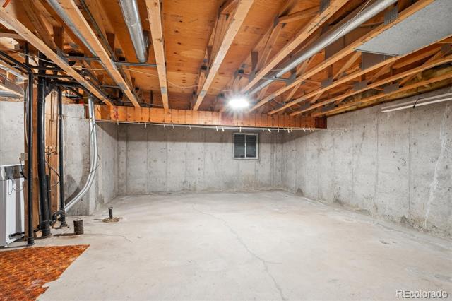 800 Park View Place