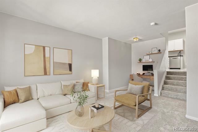 4574 S Cimmarron Circle Unit: B