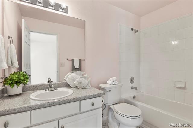 4574 S Cimmarron Circle Unit: B