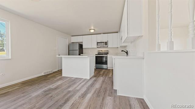11511 E Dakota Avenue