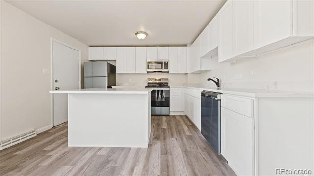 11511 E Dakota Avenue