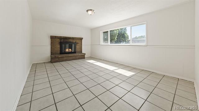 11511 E Dakota Avenue